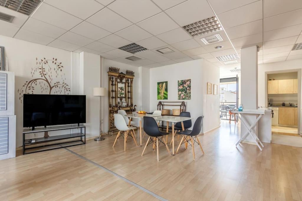 Downtown Spacious Loft Apartment Just 3 Minutes From City Centre Iraklio Eksteriør bilde