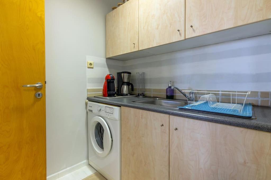 Downtown Spacious Loft Apartment Just 3 Minutes From City Centre Iraklio Eksteriør bilde