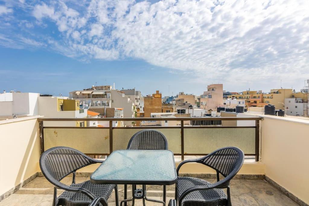 Downtown Spacious Loft Apartment Just 3 Minutes From City Centre Iraklio Eksteriør bilde