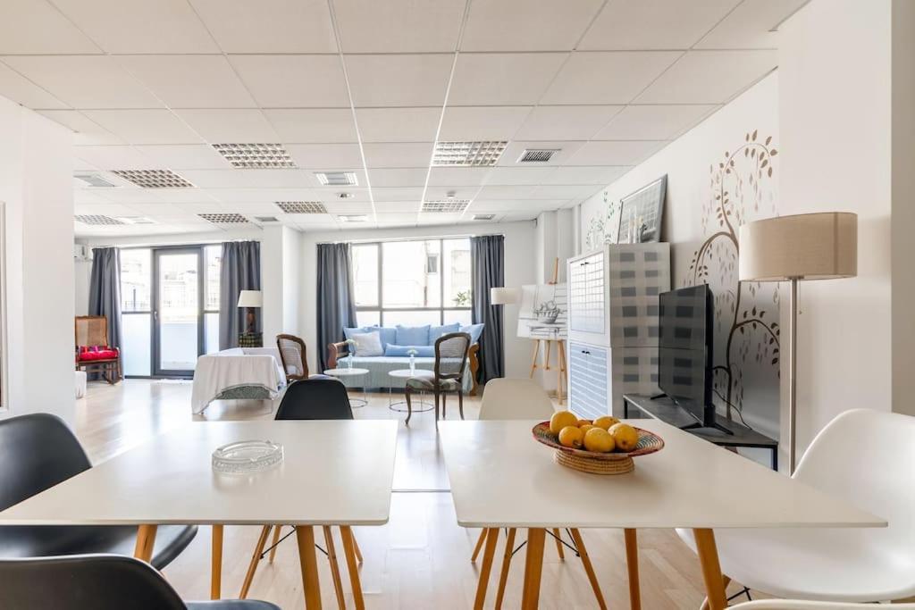 Downtown Spacious Loft Apartment Just 3 Minutes From City Centre Iraklio Eksteriør bilde