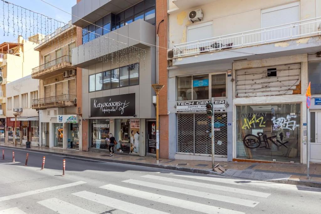 Downtown Spacious Loft Apartment Just 3 Minutes From City Centre Iraklio Eksteriør bilde