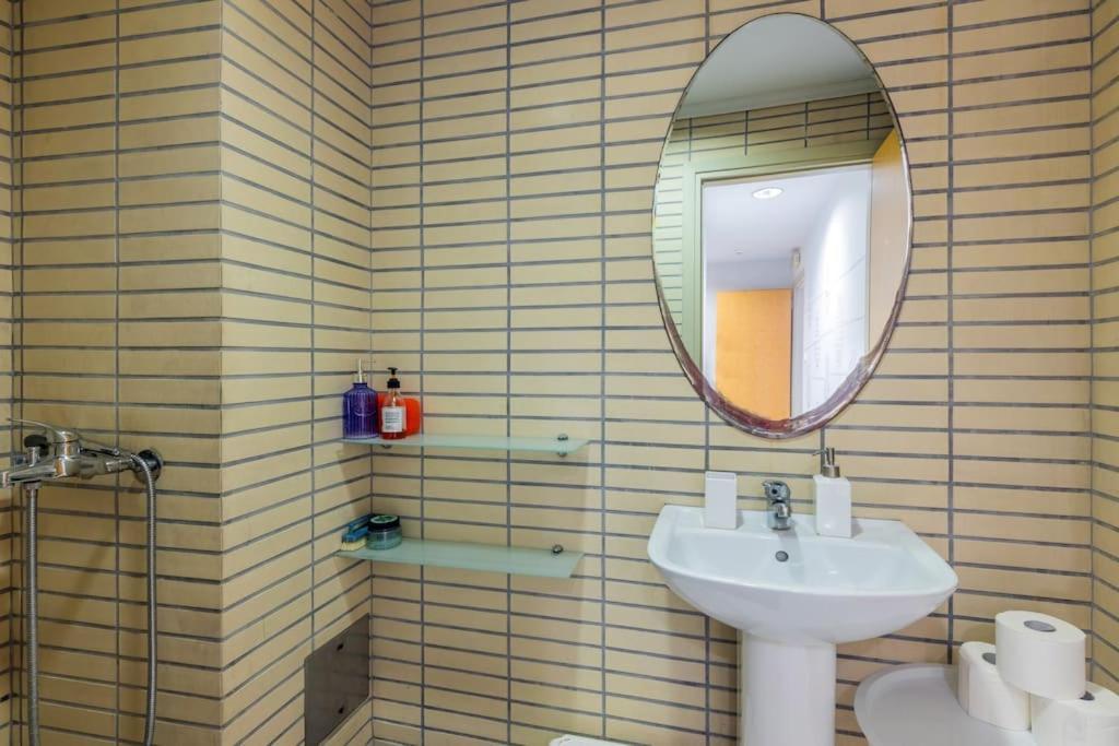 Downtown Spacious Loft Apartment Just 3 Minutes From City Centre Iraklio Eksteriør bilde