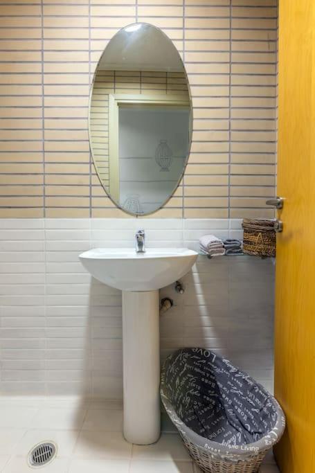 Downtown Spacious Loft Apartment Just 3 Minutes From City Centre Iraklio Eksteriør bilde
