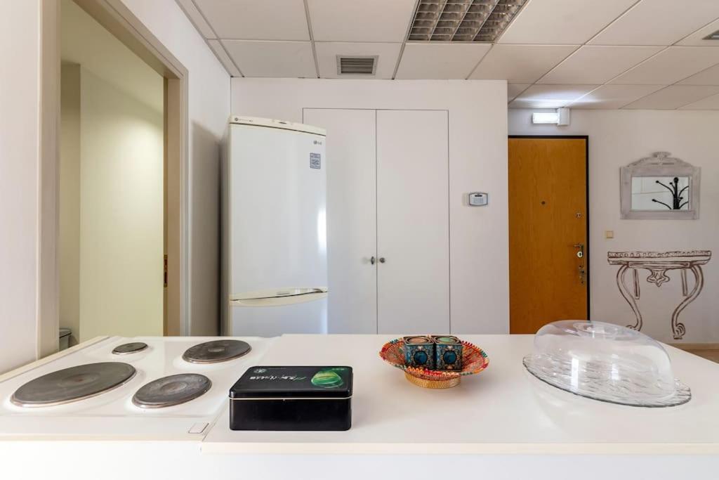 Downtown Spacious Loft Apartment Just 3 Minutes From City Centre Iraklio Eksteriør bilde
